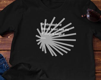 Stoïcijns T-shirt - citaat van Epictetus - Nederigheid en lachen om jezelf - katoenen T-shirt
