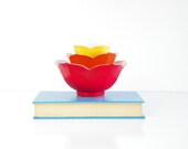 Vintage Set of 3 Colorful  Porcelain Lotus Bowls