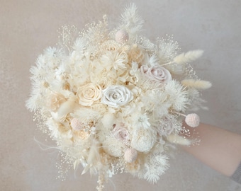 Ramo de rosas secas preservadas color crema y blanco | Ramo de novia redondo estilo bohemio | Ramo de boda de recuerdo | Decoración minimalista para bodas