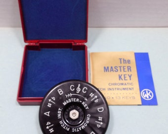 Vintage Pitch Instrument & Carrying Case, The Master Key Chromatic Pitch Instrument, Wm Kratt Co, USA Made, Music Instructors, Musicians