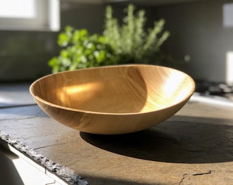 Thin-walled cherry wood bowl – Ø 20 cm – hand-turned – organic shape – wooden bowl – unique piece – minimalist decor