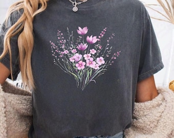 Pink Flower Bouquet Shirt, Flower Lover Comfort Colors TShirt, Retro Floral Tee, Flower Long Sleeve Shirt, Gift for Nature Plant Lover GN100