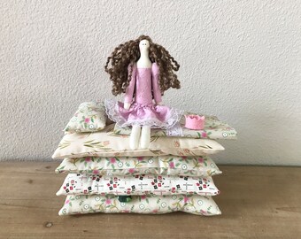 The Princess and the Pea Play Set Doll Fabric Doll Cloth Doll Fairy Tale Doll Purple Lilac Brunette Brown Hair Doll Stuffed Doll