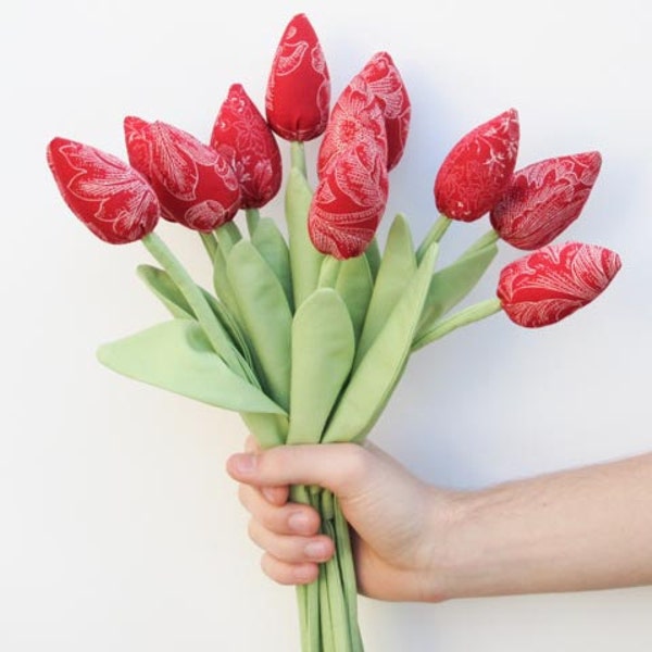 Spring flower tulips, dozen of fabric flowers red tulip bouquet - gift for Mothres day,birthday get well. Gift for girl for mom and dad