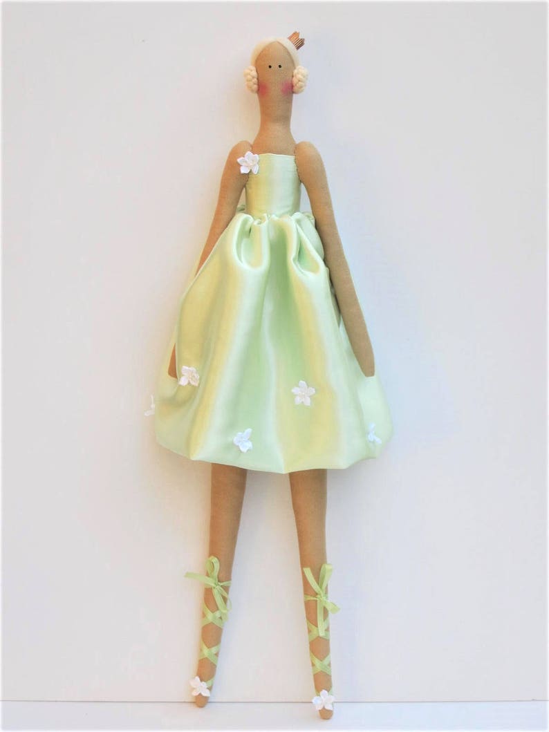 Princesse BallerineChiffon Aux Tissu Couleurs Jouet Poupée Mignonne Pastels Softie Blonde En edxBroWC