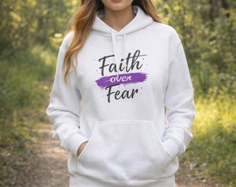 Faith Over Fear パーカー | インスピレーションを与える文字、パープルの筆跡