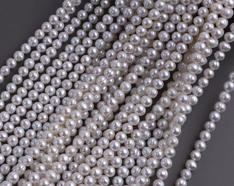 Perle d'acqua dolce naturali quasi rotonde da 5-6 mm per gioielli con perline, un filo lungo circa 39 cm