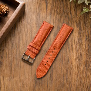 Anpassat orange läderarmband i läder med ödla, armband i alla storlekar, läderarmband i läder med ödla, personlig present till män, handgjort klockarmband