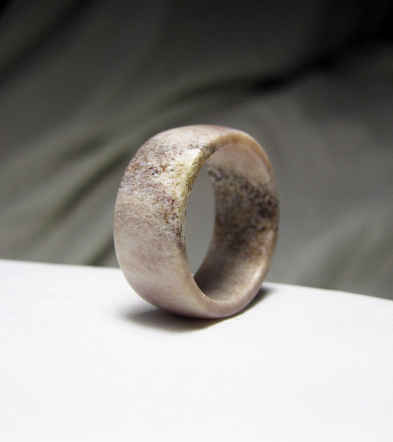 Bague en bois de cerisier bague classique en bois de cerf bague naturelle artisanale en bois de cerf mariage rustique Etsy France