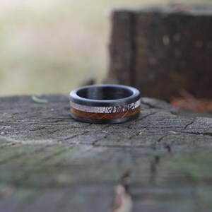 Wood Ring Whiskey Barrel Wood, Carbon Fiber Band image 6