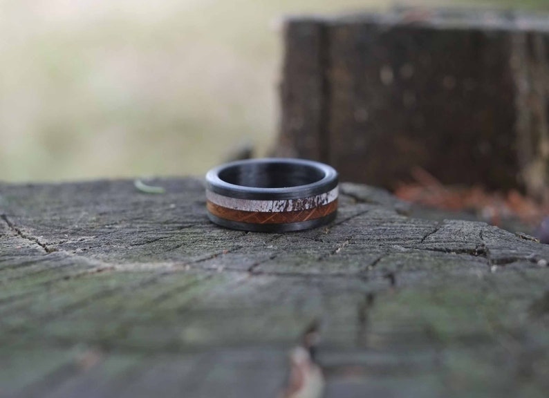 Wood Ring Whiskey Barrel Wood, Carbon Fiber Band image 6