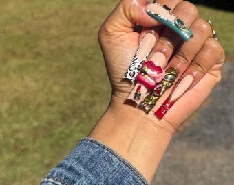 3D Sculpted Press On Nails – Extra Long Rhinestone Designer Nail Art