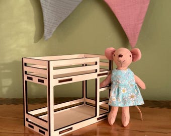 DIY Double Bed for Maileg an Mini Dolls – Build & Create