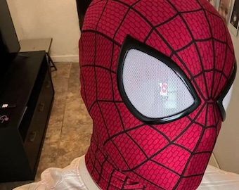 Máscara personalizada de Spider-Man, que incluye una careta con lentes magnéticas.