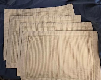 Vintage Set of 4 Accordian Pleated Ivory Cotton Placemats