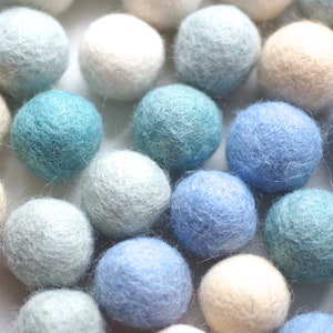 100% Wool Felt Balls, blue shades, 50 pcs, 1 inch 2.3 cm, pure wool, Mix Tautropfen image 3