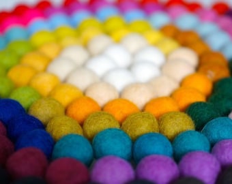 150 piece felt ball rainbow