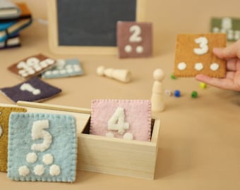 Montessori numbers learn in a playful way