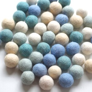 100% Wool Felt Balls, blue shades, 50 pcs, 1 inch 2.3 cm, pure wool, Mix Tautropfen image 4