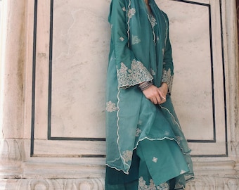 Green Embroidered Kurta Set for Women, Kurta Pant Dupatta Set, Indian Ethnic Festive Wear, Wedding Guest Outfit Gift/Made in India