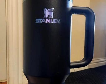 Stanley Black CHROMA Quencher H2.0 FlowState 40 Oz Tumbler new