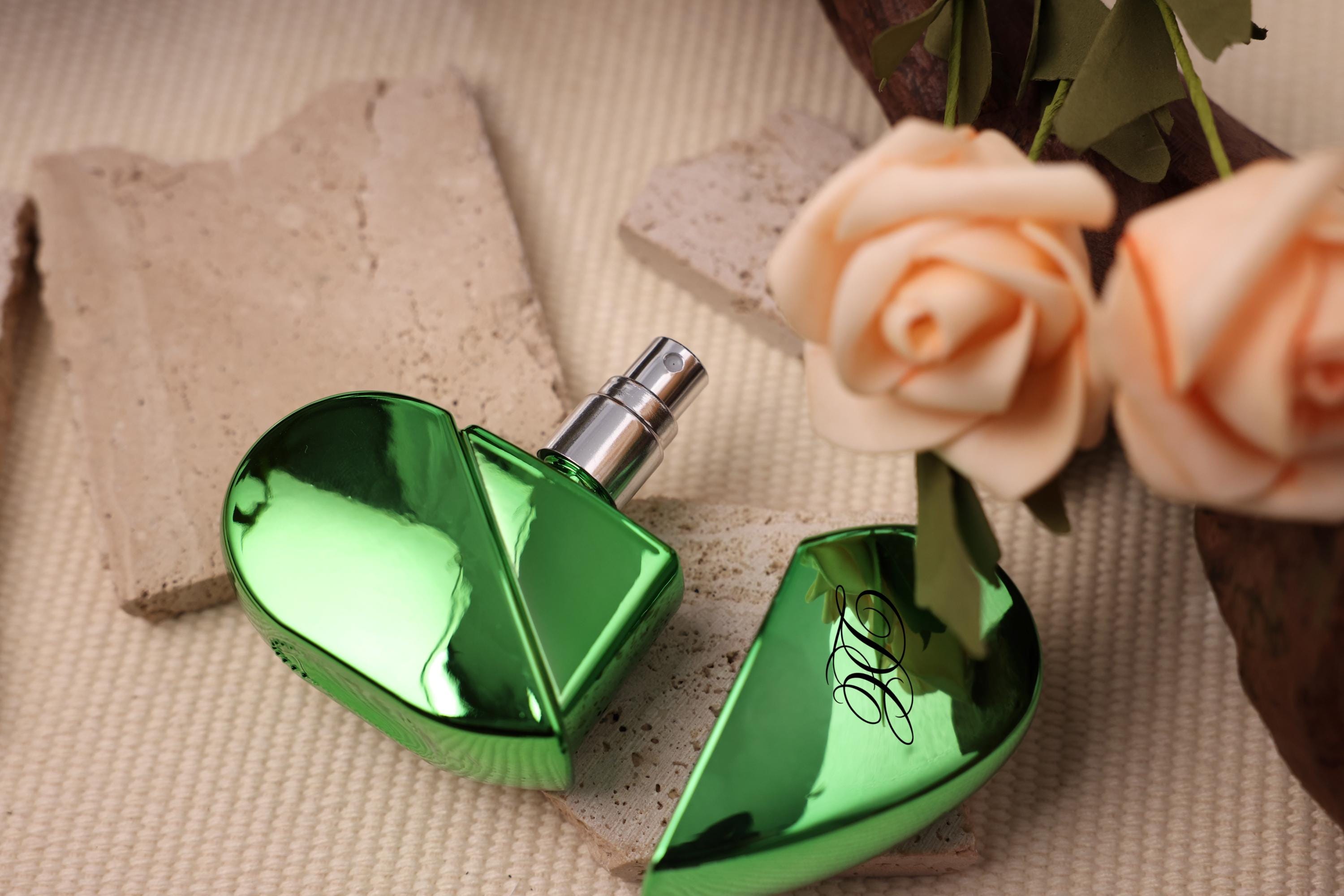 Custom Mini Fragrence Engraved Mini Glass Perfume Bottle | Custom Travel Fragrance Atomizer ...