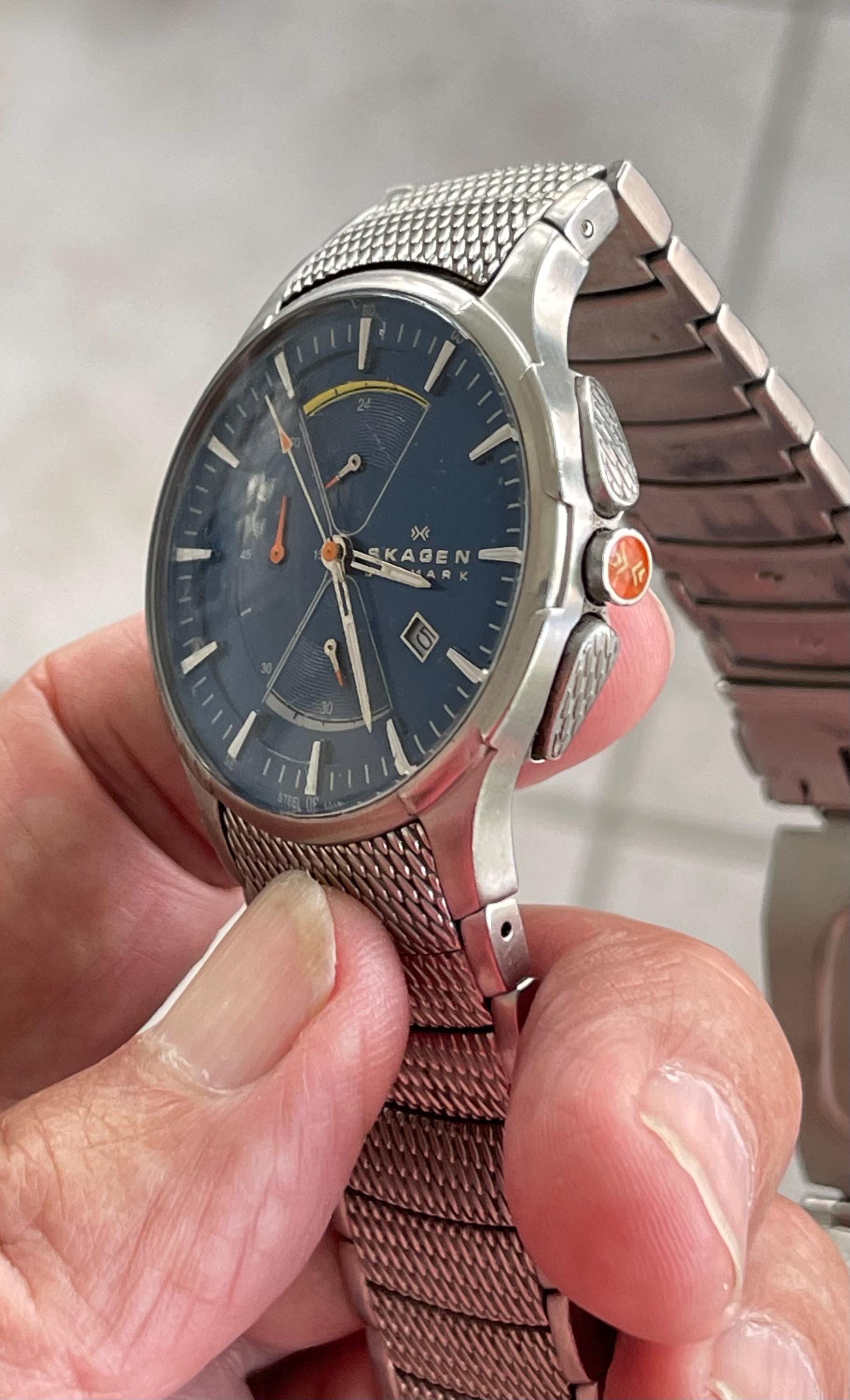 Rare Skagen Watch From Denmark Chronograph in Pie Slice Windows Blue Dial 7 Wrist Size Screw Down Crown Etsy UK