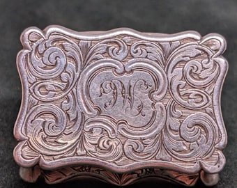 Vinagreta victoriana de plata, obra de Edward Smith, Birmingham, 1850.