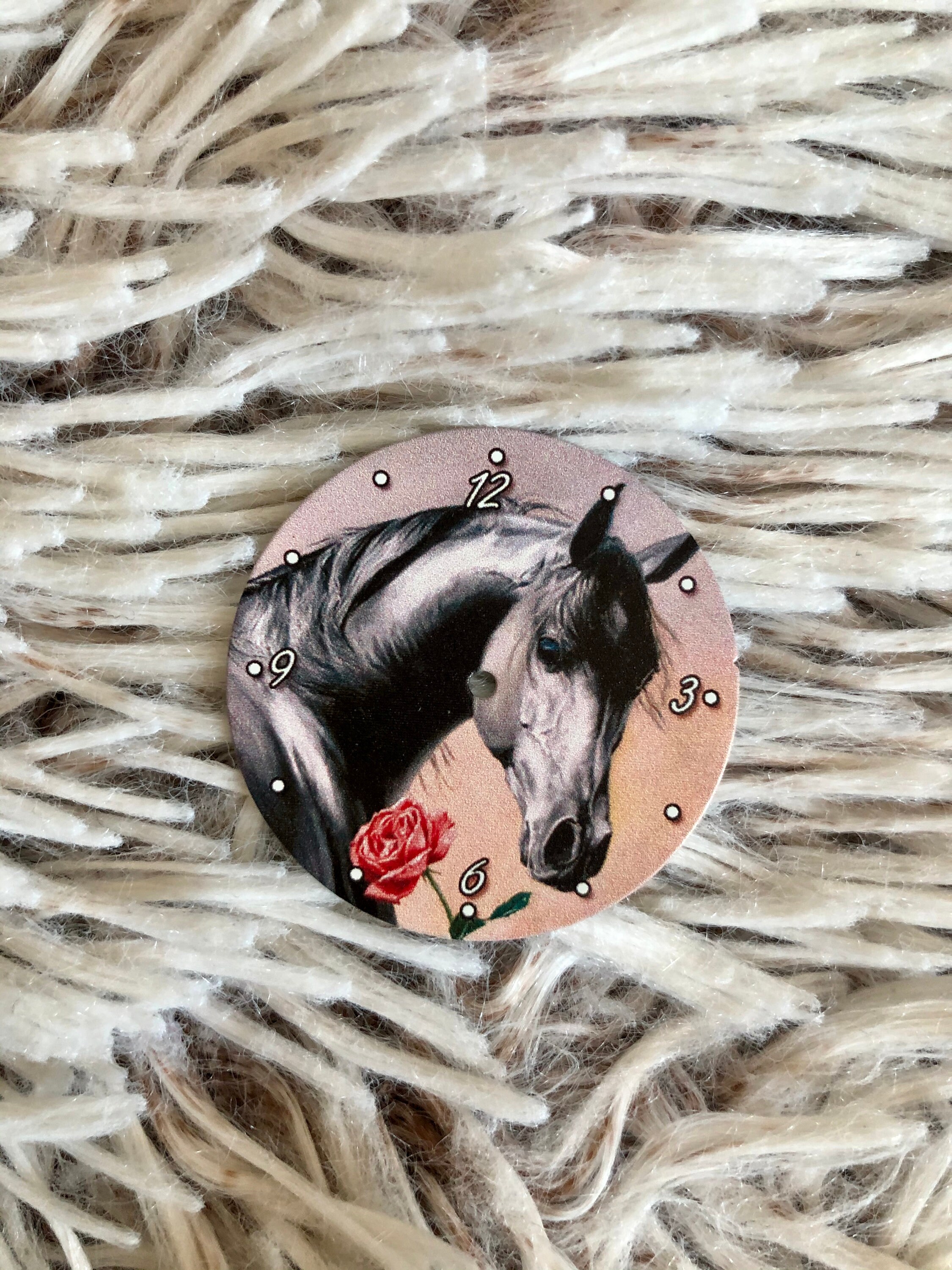 White horse best sale watch