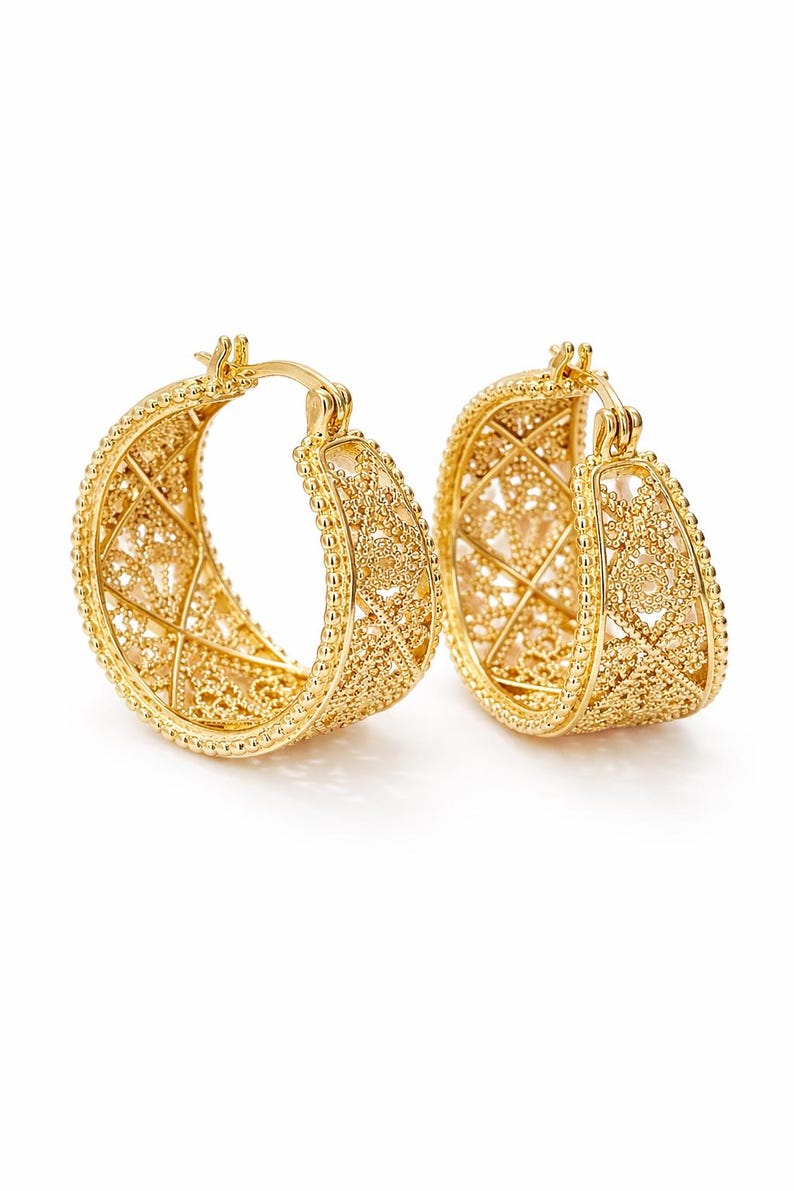 Vintage Bohemian Golden Wire Hoop Earrings – KC Gold-Plated Intricate Floral Design, Lightweight Statement Earrings for Women image 4