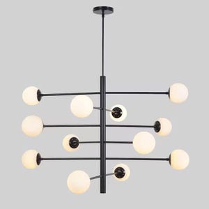 Moderner schwarzer Sputnik-Leuchter - Opalglaskugel-Deckenleuchte - Mid-Century-Anhänger Schwarz-Weiß-Esszimmer-Leuchte