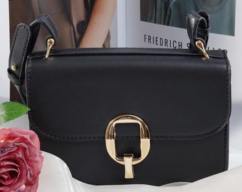 Handmade Leather Crossbody Bag,Black Minimalist Shoulder Purse,Structured Leather Handbag with Gold Buckle,Everyday Bag Gift for Her
