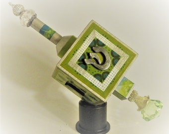 Dreidel - Peridot Fantasy