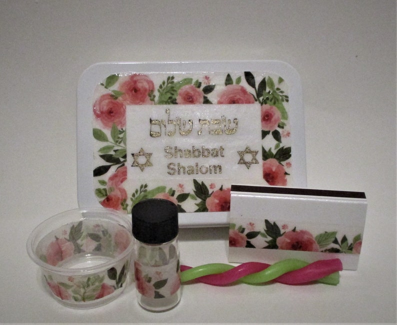 Pink Roses Travel Shabbat Kit