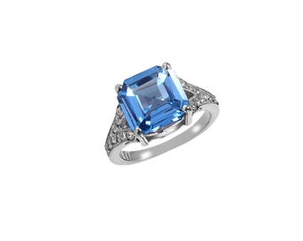 Handgefertigter Ring mit himmelblauem Topas im Asscher-Schliff, Sterlingsilber im Art-Deco-Stil mit geteilter Ringschiene
