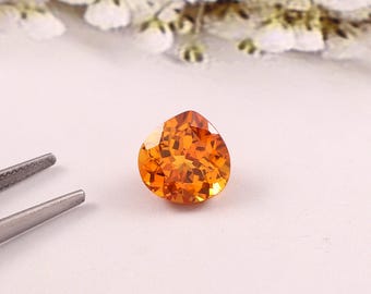 8 x 8 MM AAA + Ceylon Orange Saphir Edelstein