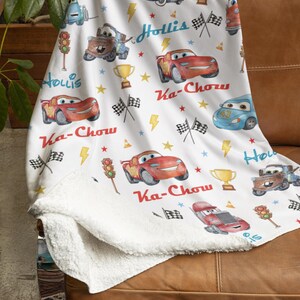 Manta para bebé de Rayo McQueen, regalo para baby shower, manta personalizable, manta de Disney, decoración para el hogar de Disney, manta de Cars, manta de sherpa. imagen 2