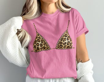 Leopard bikini png, trendy summer bikini graphic, beach vacation design, cheetah print swimsuit png, coquette summer aesthetic