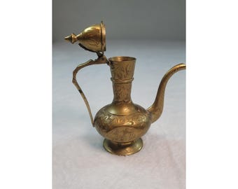 Vintage 5 "verzierte geätzte massive Messing Teekanne Genie Lampenkrug Indien 15155