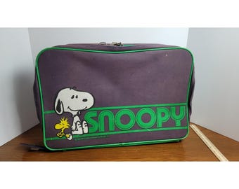 Aviva United Feature Syndicate 1965 Blue Peanuts Snoopy Kid Size Luggage Retro