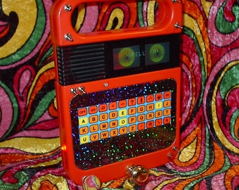 Circuit Bent Texas Instruments Speak and Spell Alien Voice synthisizer.