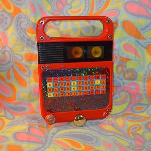 Circuit Bent Texas Instruments Speak and Read Alien Voice synthisizer.