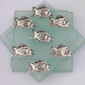 6 Fish Buttons Silver Metal Button with Black Accents Solid Button Goofy Tropical Fish