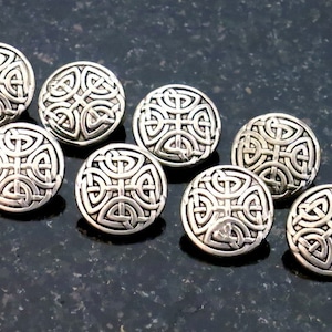 5 Silver Metal Buttons Celtic Knot Buttons 5 Gaelic Irish Ireland Buttons with Metal Shank