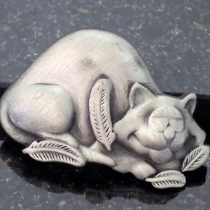 Vintage Pin Brooch Kitty Cat With Sound-The Cat that ate the Canary-Press on his belly the Canary Sings US Made by AJC
