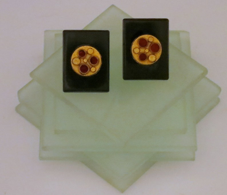 Cufflinks Black Onyx Gemstone with Vintage Glass Gold and Ruby Red Center Cufflinks Raised 3D