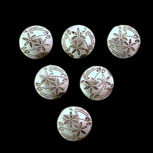 6 Folk Art Buttons Flower Floral Leaves Silver with Black Accent 6 Buttons 18mm