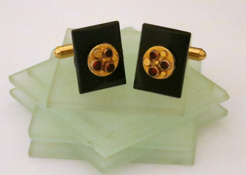 Cufflinks Black Onyx Gemstone with Vintage Glass Gold and Ruby Red Center Cufflinks Raised 3D