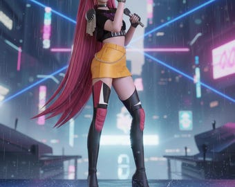 Puede incluir: Ilustración digital de una figura femenina en un entorno futurista, sosteniendo un micrófono. Viste un top corto negro, una falda amarilla y botas altas. Su largo cabello rosa cae. El fondo presenta luces de neón y una ciudad.