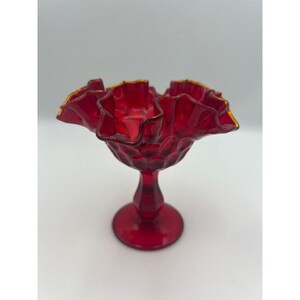 Fenton Ruby Red Glass Thumbprint Compote, talerz z falbanką i bursztynowym wykończeniem, 6 cali